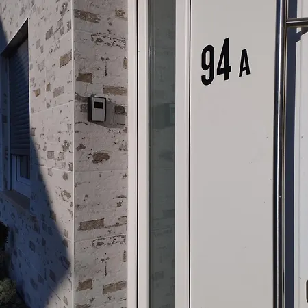 River Side Near Frankfurt-air Condition-private Parking Hainburg